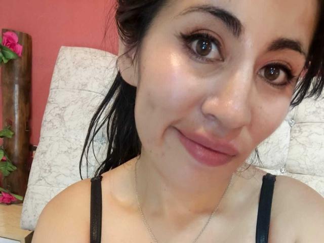 SamLein - Live sex cam - 23060405