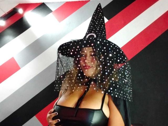 IamAhYours - Live porn &amp; sex cam - 23062553