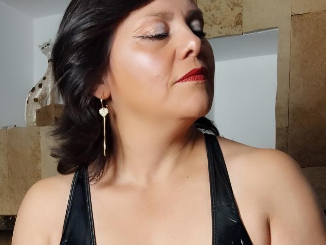 NatashaMilf69 - сексуальная веб-камера в реальном времени - 23063545