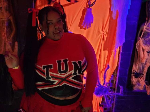 HarlyRouse - Sexe cam en vivo - 23064381