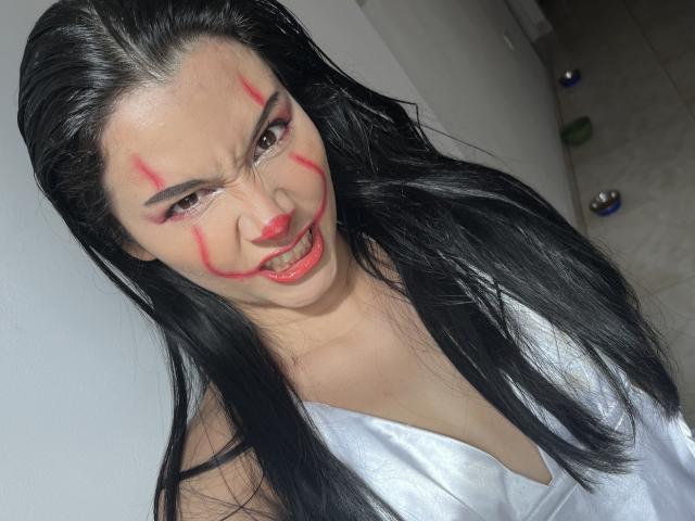 DeisyWest - פורנו בשידור חי ומצלמת סקס - 23066797