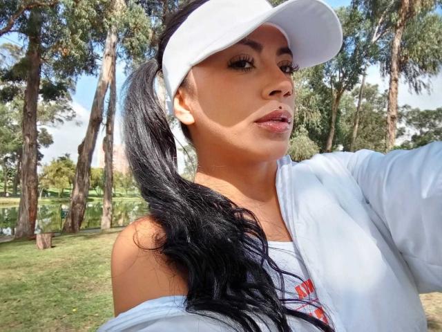 Amberv - Live porn &amp; sex cam - 23071561