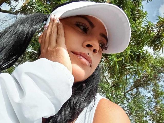 Amberv - Live porn &amp; sex cam - 23071573
