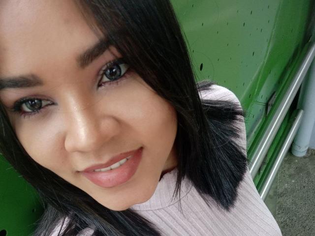 VanesaClarck - Sexe cam en vivo - 23072425