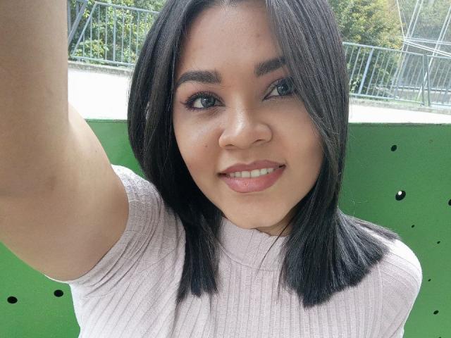 VanesaClarck - Live porn &amp; sex cam - 23072433