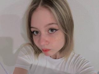 MireyaX - Live porn &amp; sex cam - 23075329