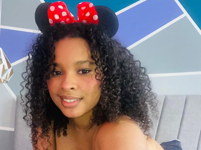 GoddesAthenaa - Live porn &amp; sex cam - 23076777