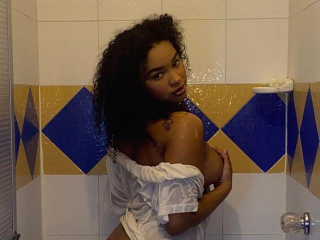 GoddesAthenaa - Live sex cam - 23076917