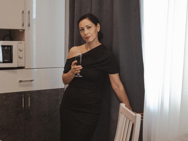 LiluGrants - Live porn &amp; sex cam - 23080893