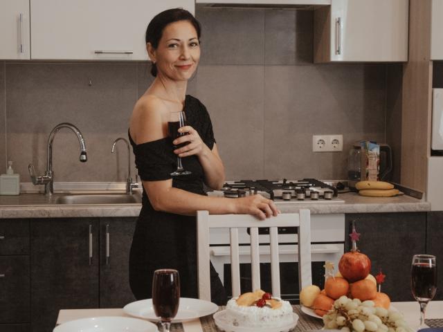 LiluGrants - Live sexe cam - 23080917