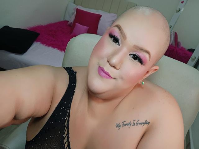 GiannaMorrys - פורנו בשידור חי ומצלמת סקס - 23081505