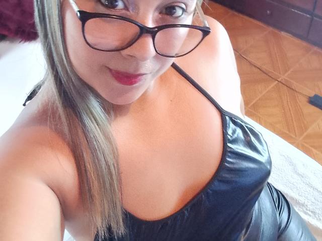 NatashaBeckeer - Sexe cam en vivo - 23084445