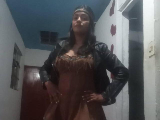 ArianithaXox - Live porn &amp; sex cam - 23087733