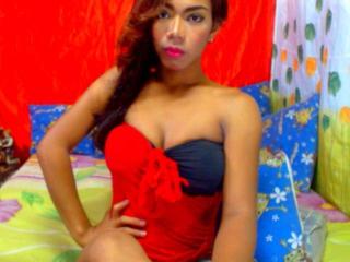 AsianJolieWapak - Web cam sex with a asian Transsexual 