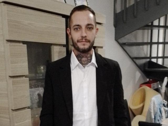 Gourmand69s - сексуальная веб-камера в реальном времени - 23090637