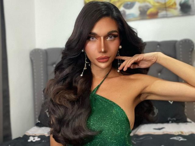 TransFharra - Live porn &amp; sex cam - 23090709