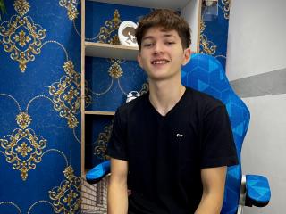 JakeDavins - Live porn &amp; sex cam - 23093989