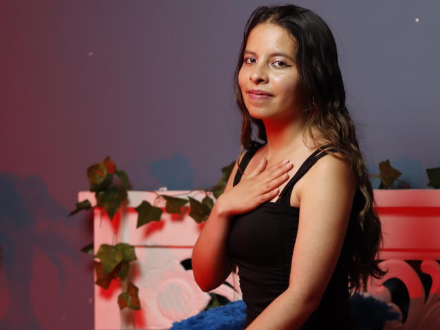 JuliaWaine - פורנו בשידור חי ומצלמת סקס - 23095481