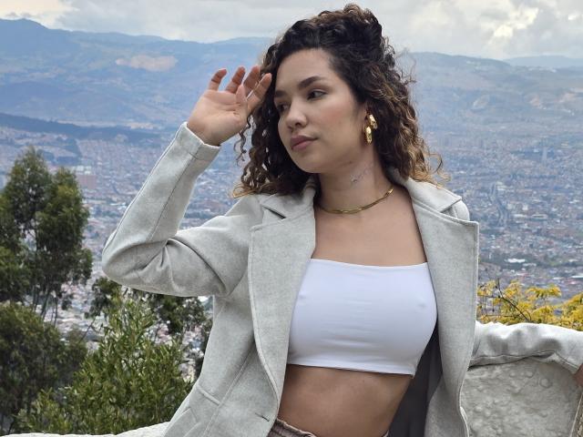 KendallPiierce69 - Sexe cam en vivo - 23096177