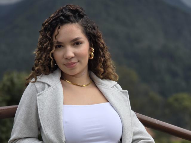 KendallPiierce69 - Live porn &amp; sex cam - 23096221