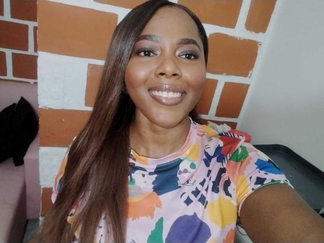 EmiraHot - Live porn &amp; sex cam - 23096577