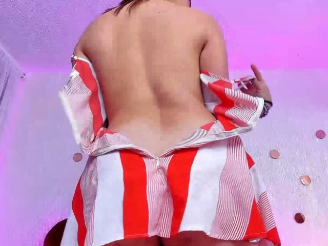 EmilyBrrown - Live porn &amp; sex cam - 23099737