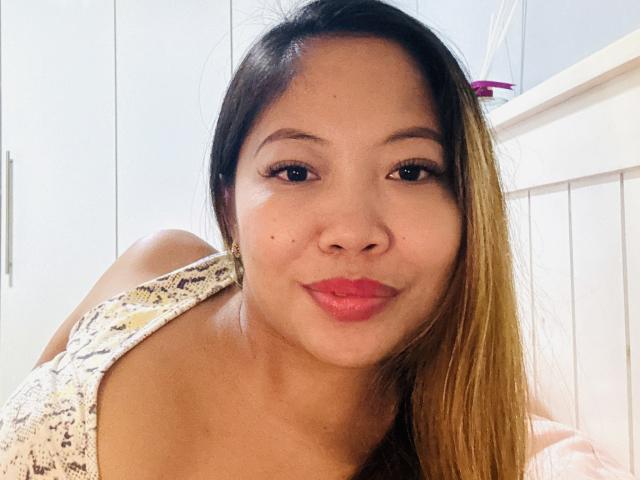 Blossom69s - Live sexe cam - 23102969