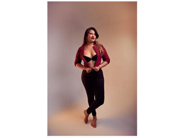 FernandaBlake - Camera khiêu dâm &amp; quyến rũ trực tiếp - 23104209