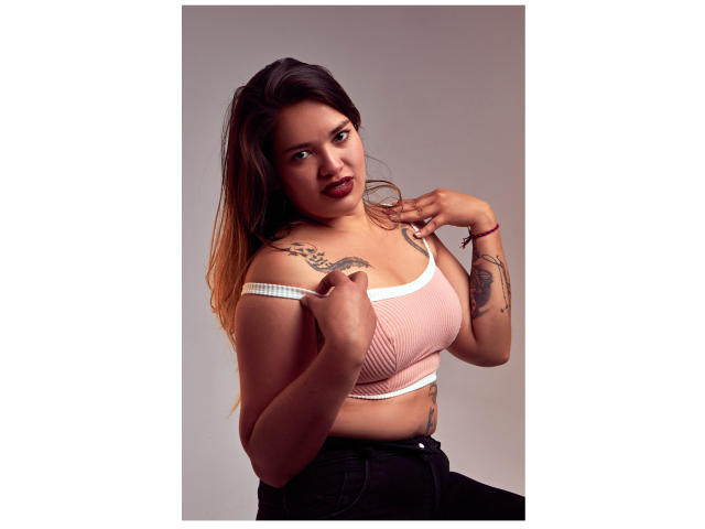 FernandaBlake - Camera khiêu dâm &amp; quyến rũ trực tiếp - 23104221