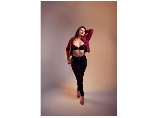 FernandaBlake - Live porn &amp; sex cam - 23104225