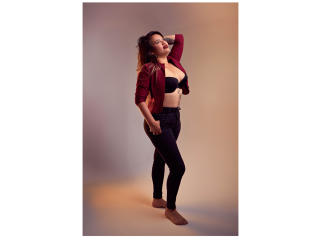 FernandaBlake - Camera khiêu dâm &amp; quyến rũ trực tiếp - 23104229