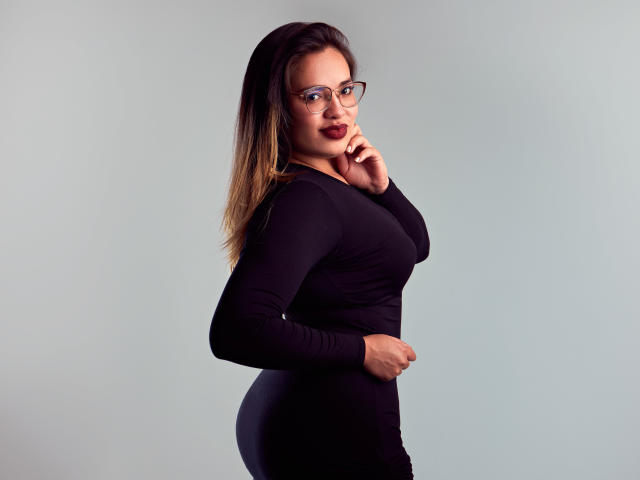 FernandaBlake - Live porn &amp; sex cam - 23104277