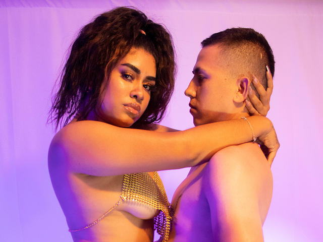 LianaAndAsaff - сексуальная веб-камера в реальном времени - 23104397