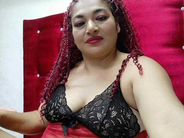 BriannaAngels - Camera khiêu dâm &amp; quyến rũ trực tiếp - 23105357