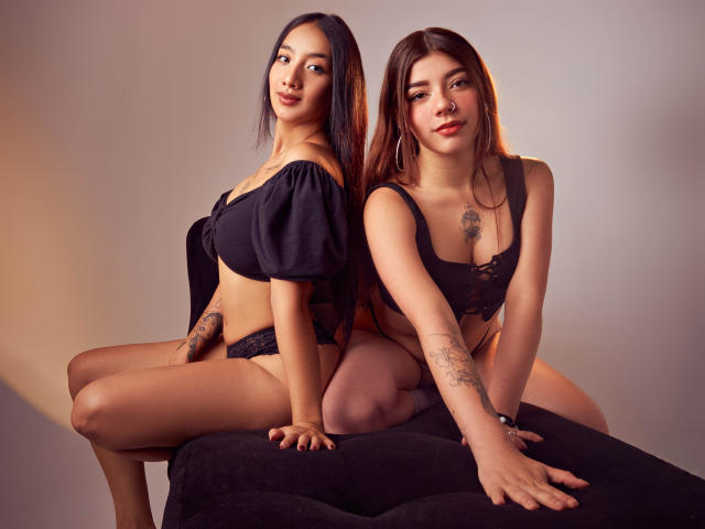 MulanAndChloe - Live porn &amp; sex cam - 23105633