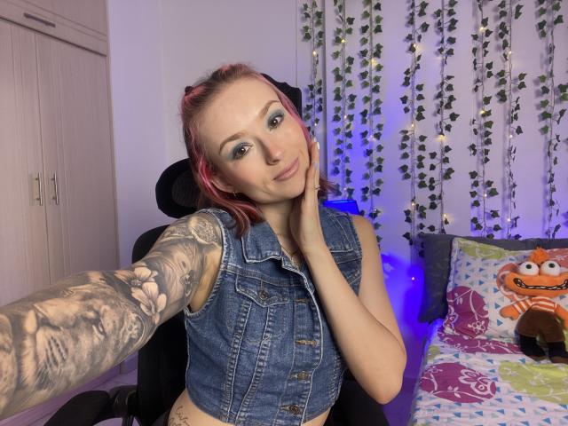 SarahRousen - сексуальная веб-камера в реальном времени - 23107465