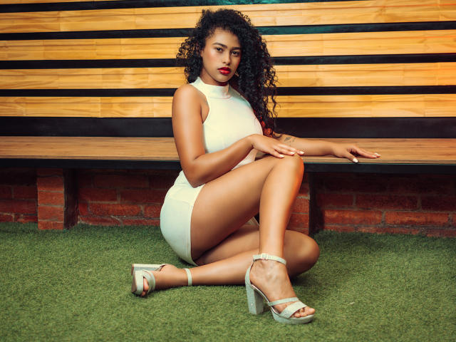 AlaiaSachs - Sexe cam en vivo - 23107493