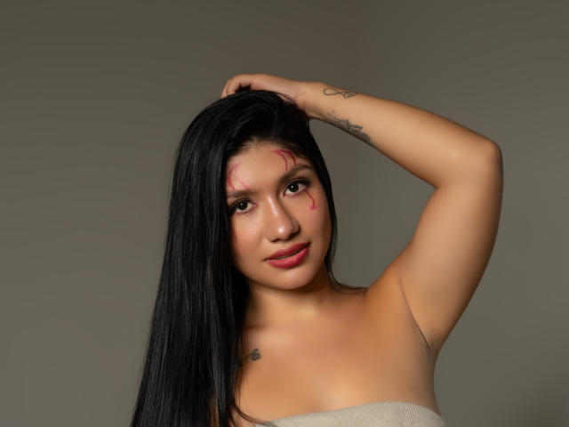 BrookeThaylor - Live porn &amp; sex cam - 23109441