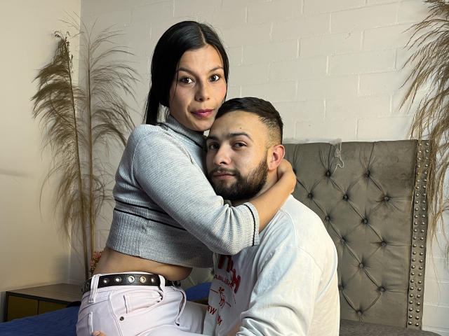 SashaAndLucke - Live porn &amp; sex cam - 23112457