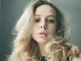 BrettaLaverna - Sexe cam en vivo - 23115945