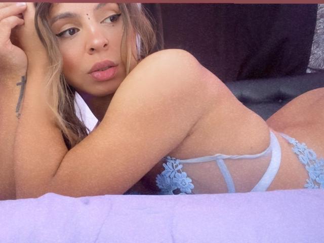 SophieEvans - Sexe cam en vivo - 23117005