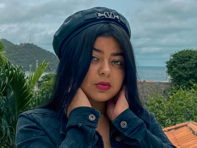 TiffanyLorena - Camera khiêu dâm &amp; quyến rũ trực tiếp - 23120221