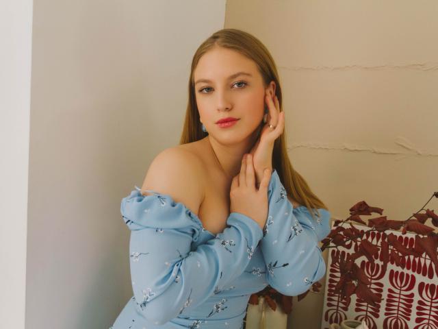 AgataDay - Live porn &amp; sex cam - 23125701