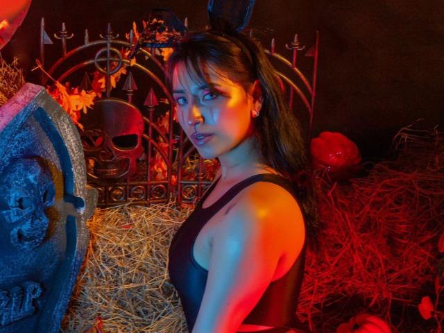 ElizabethMacy - פורנו בשידור חי ומצלמת סקס - 23127001