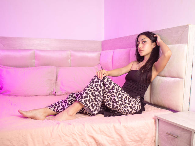 MilaCollx - Sexe cam en vivo - 23127065