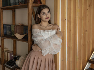 AdeliaLove - Live porn &amp; sex cam - 23127705