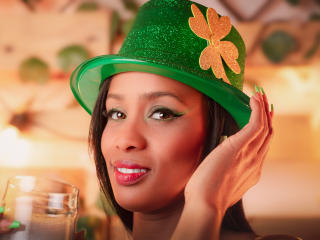 MaraFalcon - פורנו בשידור חי ומצלמת סקס - 23130173