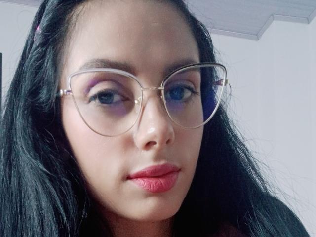 AnaisHilton - Live sex cam - 23130525