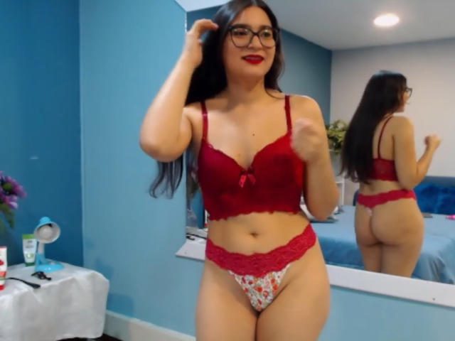 YennyToamson - Porno na żywo i seks kamera - 23134041