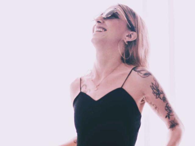 MiahParker - Camera khiêu dâm &amp; quyến rũ trực tiếp - 23134761